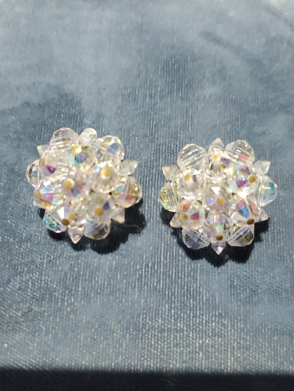 Vintage Iridescent Crystal Cluster Stud Earrings - Clear Aurora Rainbow Clip On